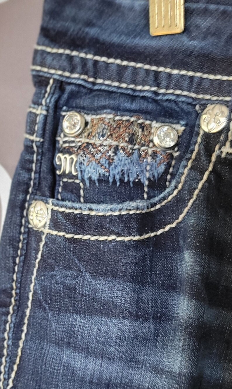 Miss Me Dark Blue Skinny Jeans with Subtle Fading - Picture 3 of 12